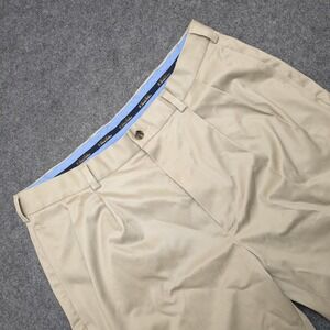 Brooks Brothers Advantage Chino Shorts Mens W34 Light Weight Khaki Pleated